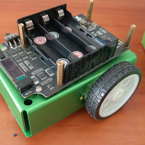 Waveshare JetBot AI Robot kit new with camera and 3 bonus batteries