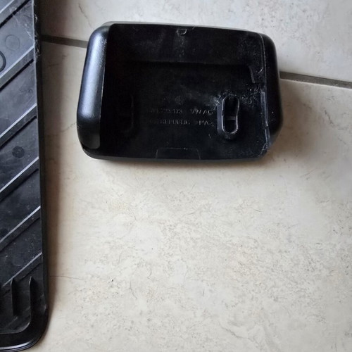 Audi A4 B9 brake and footrest pedals set used