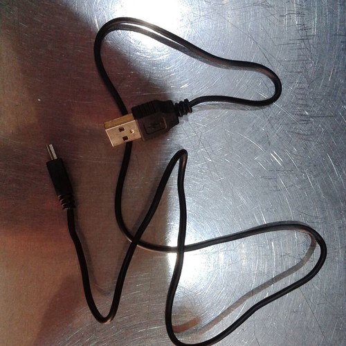 USB to Mini USB cable like new