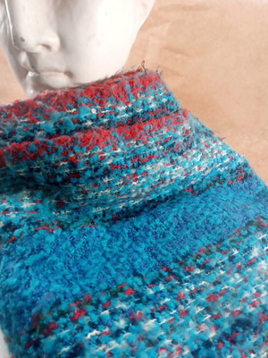 Scarf shawl with fringes new, red and turquoise