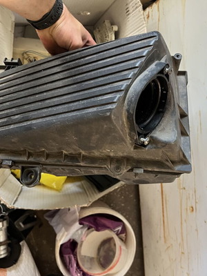 Air Filter Box 1.9 TDI for Volkswagen Golf IV used