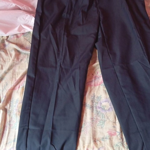 Security clothes like new, 2 shirts and 2 trousers