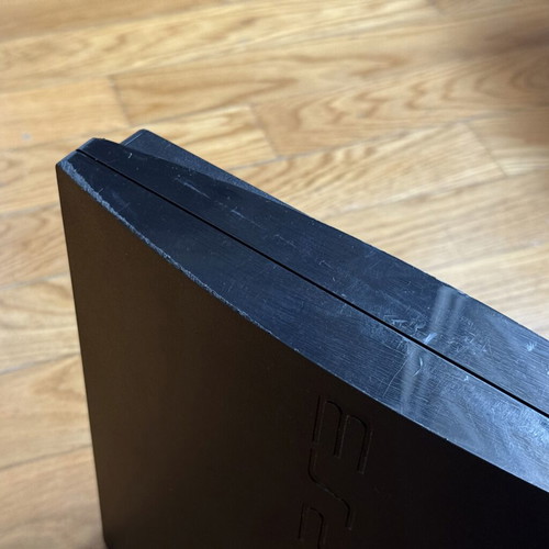 PlayStation 3 console used, powers on but shuts off