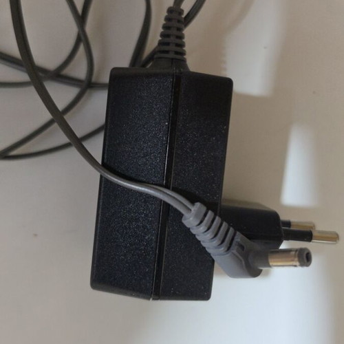 Power adapter with cable like new