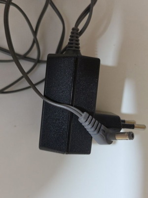 Power adapter with cable like new