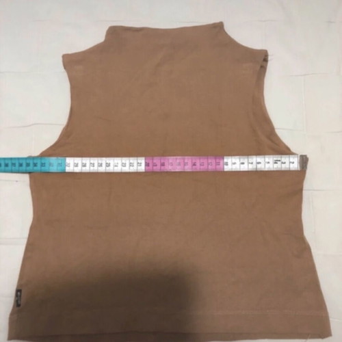 BSB sleeveless top like new, camel color, size S