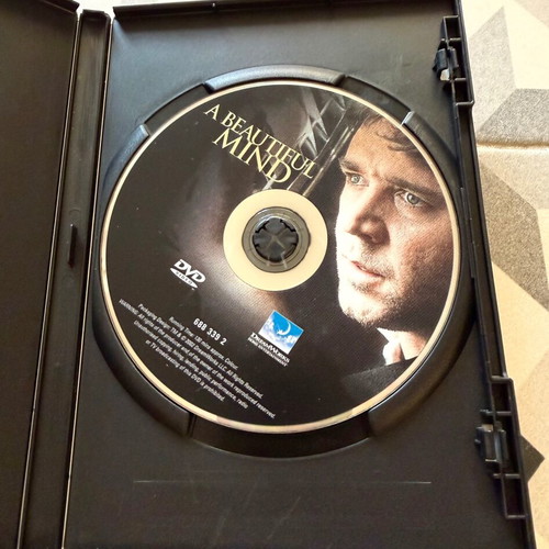 A Beautiful Mind DVD like new with English subtitles, drama