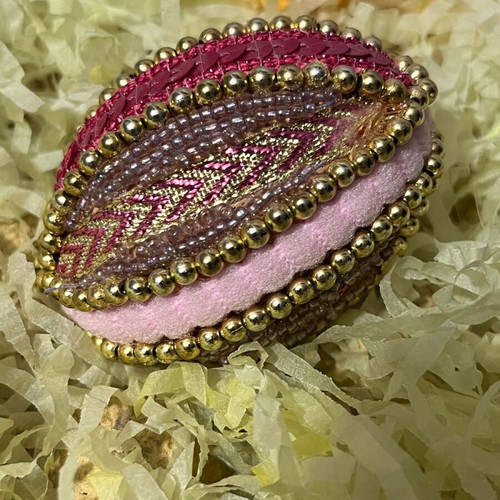 Easter egg used handmade with crochet and beads