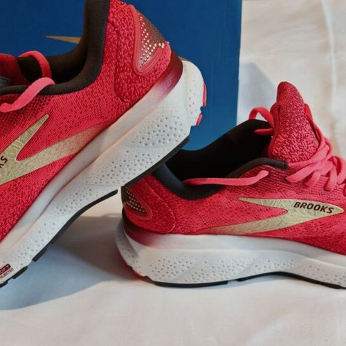 Brooks Ghost 16 women's running shoes new, size 38, white and pink