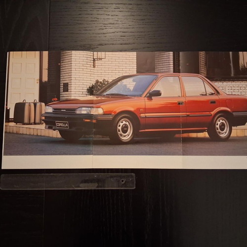 Toyota Corolla brochure used