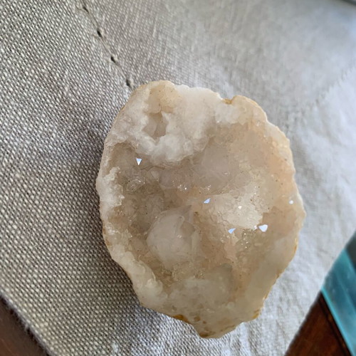 Geode with shiny white crystals, small 5 x 3.5 cm