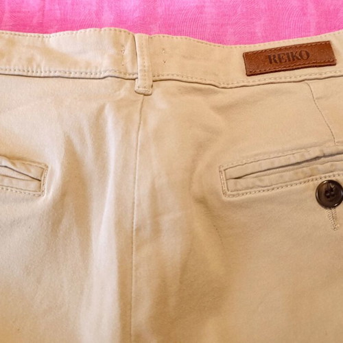 Reiko beige pants like new with free tops