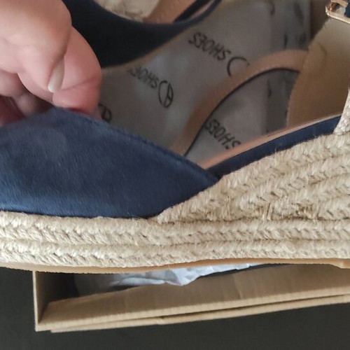 Comfort shoes size 40 like new, blue sandals platforms