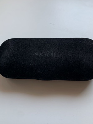 Paul & Joe velvet glasses case like new, black