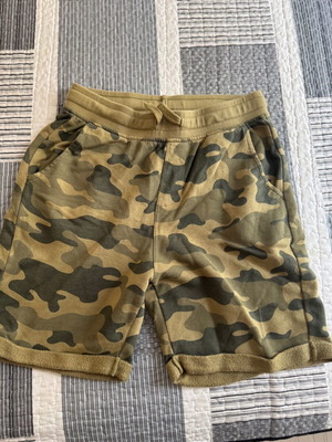 Benetton camouflage shorts like new for boys 10-11 years old