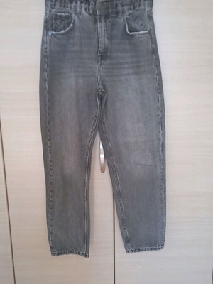 Pull & Bear γυναικείο τζιν σε μαύρο, μέγεθος M / 38 / 10