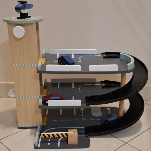 Wooden Parking Garage with 3 Levels kids concept like new