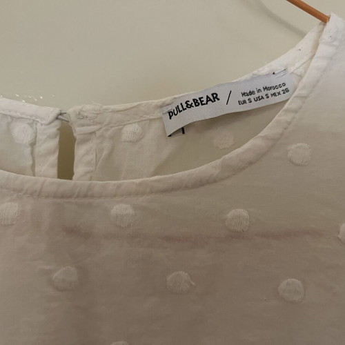 Pull and Bear polka dot shirt used, white cotton, size S