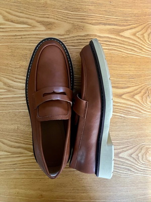 Zara brown moccasins size 45 like new