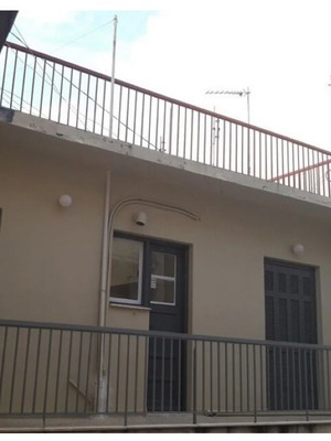 Διαμέρισμα ρετιρέ 53 τμ στην Πλατεία Αττικής, 1 υπνοδωμάτιο, 1972