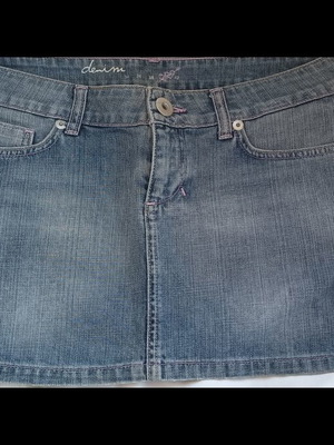 Denim mini skirt with pink details like new, size M 38 10