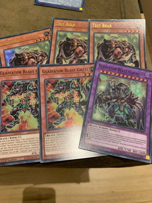 Gladiator Beasts καινούργιο σετ ανταγωνιστικών καρτών
