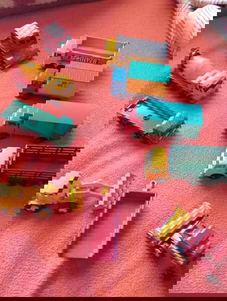 9+matchbox series  και ένα husky φορτηγά- μηχανήματα