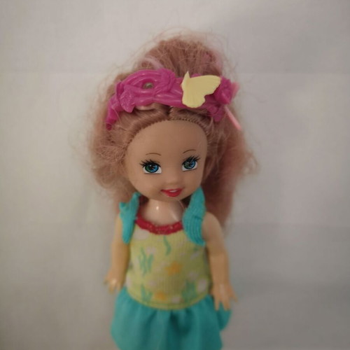 Barbie and 2 kids used, pack