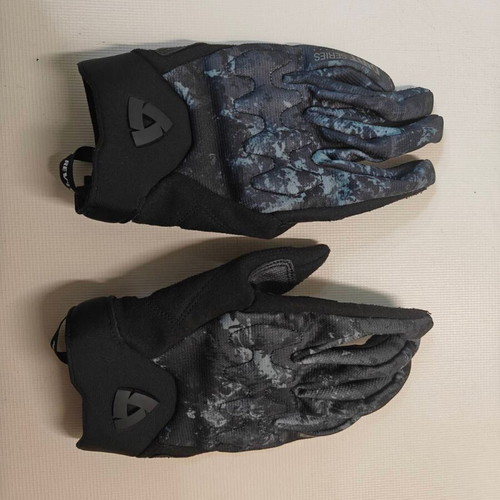 Rev'it Continent mid-season motorcycle gloves size Large like new, black grey