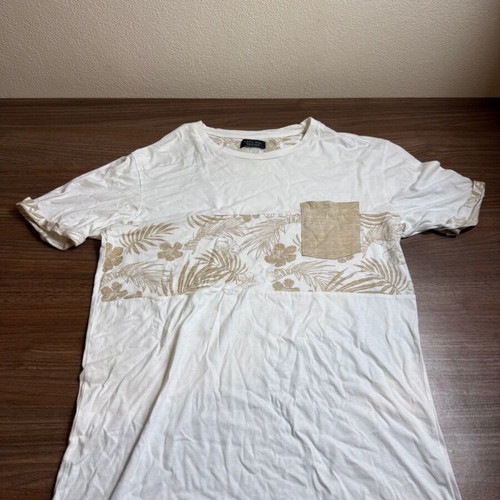 Zara Man men's T-shirt S like new with tropical design and pocket