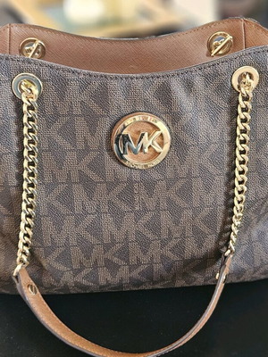 Michael Kors shoulder bag brown like new