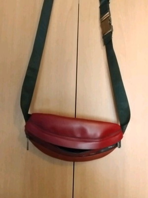 Abel & Lula crossbody bag burgundy like new