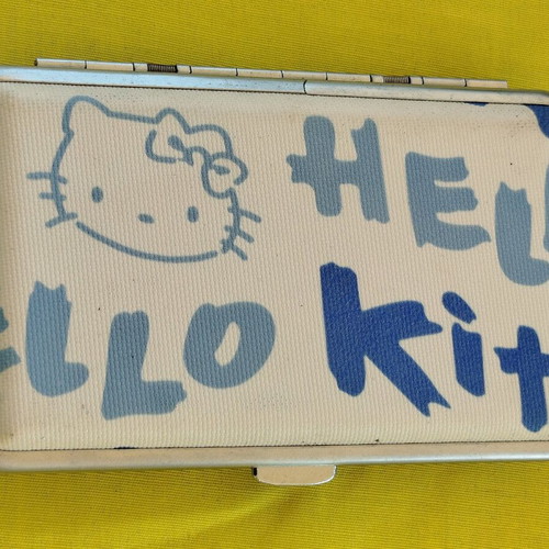 Hello Kitty women's tobacco case new