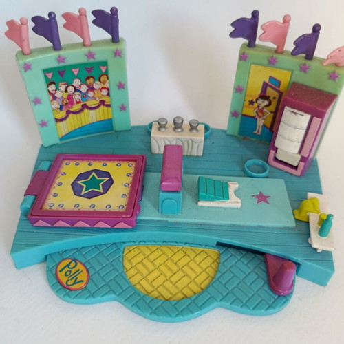 Vintage Polly Pocket Gymnastic Magic Magnetic 1999 used