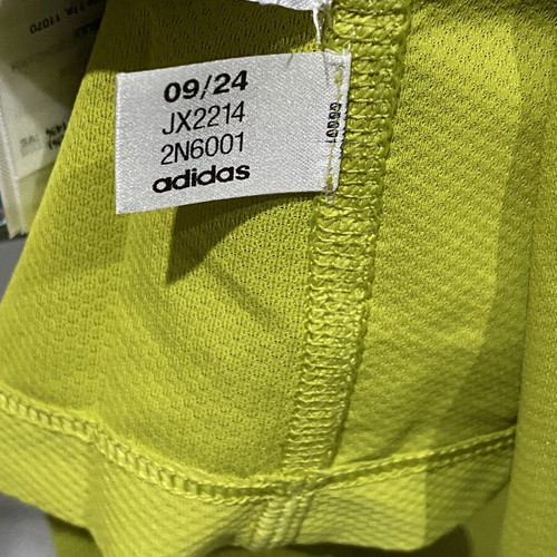 Adidas Own the Run tee new, yellow, size M