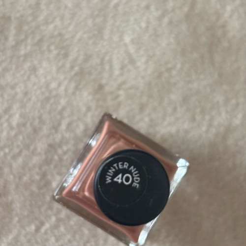MUA Shimmer Gloss and Korres Gel Effect Nail Colour set like new