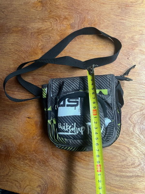 Quicksilver crossbody bag in good condition