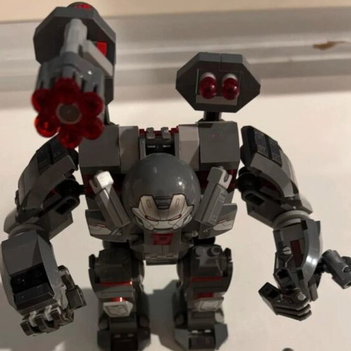 Lego Marvel Avengers War Machine like new