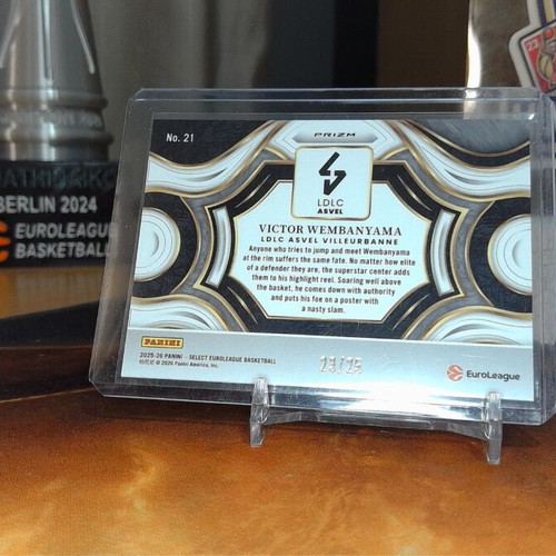 Victor Wembanyama Ultimate ASVEL EuroLeague Rookie Collection Lot 10 Cards like new