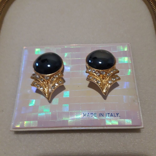 Vintage jewelry set with hematite and baroque pearls used