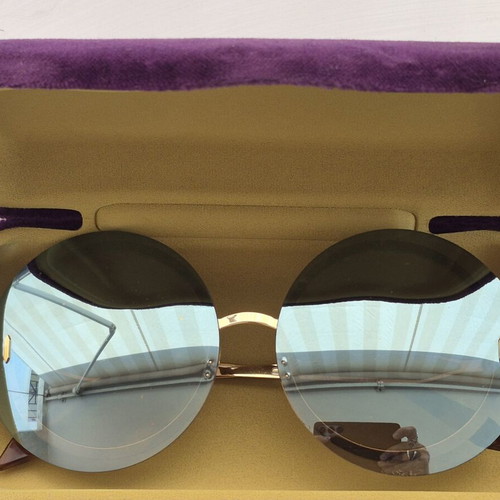 Victoria Beckham vintage oversize sunglasses with round lenses