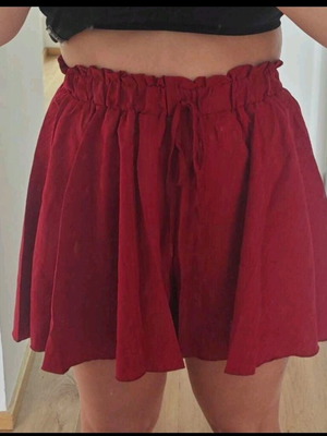 Shein loose fit shorts red like new, skirt style