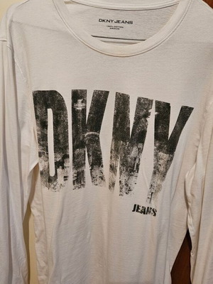 Μπλούζα DKNY μεταχειρισμένη, άσπρη, μέγεθος L
