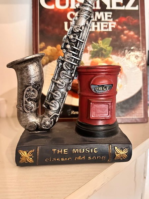 Vintage Διακοσμητική Μολυβοθήκη Σαξόφωνο και Ταχυδρομικό Κουτί σαν καινούργιο