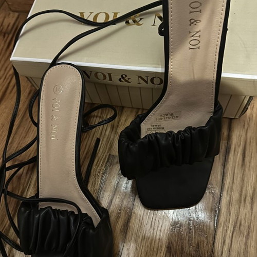 Lace Up Black Sandals size 41 like new