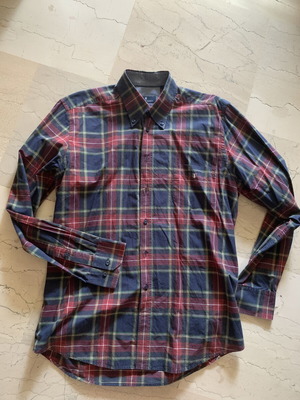 Navy & Green men's plaid shirt size M, like new