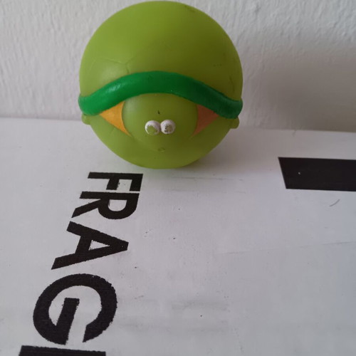 Bath toy used in turtle shape