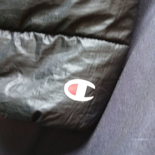 Champion jacket used, black with hood, size X-Large 13-14 years