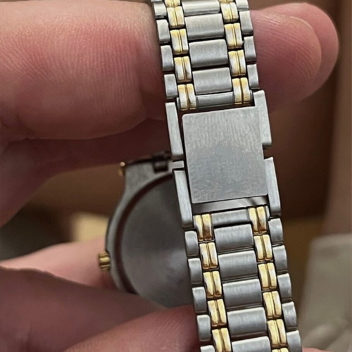 Gucci vintage watch excellent condition, not working