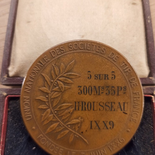 Bronze shooting medal 1886 used with original box